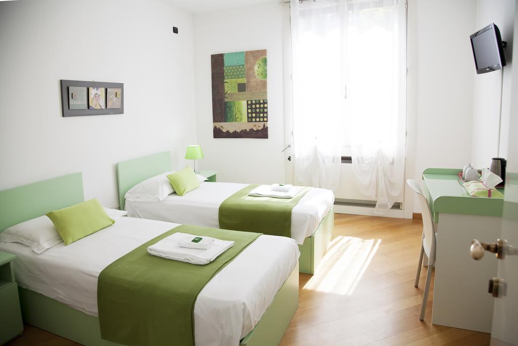 B&B Botton D'Oro Basiglio Buitenkant foto